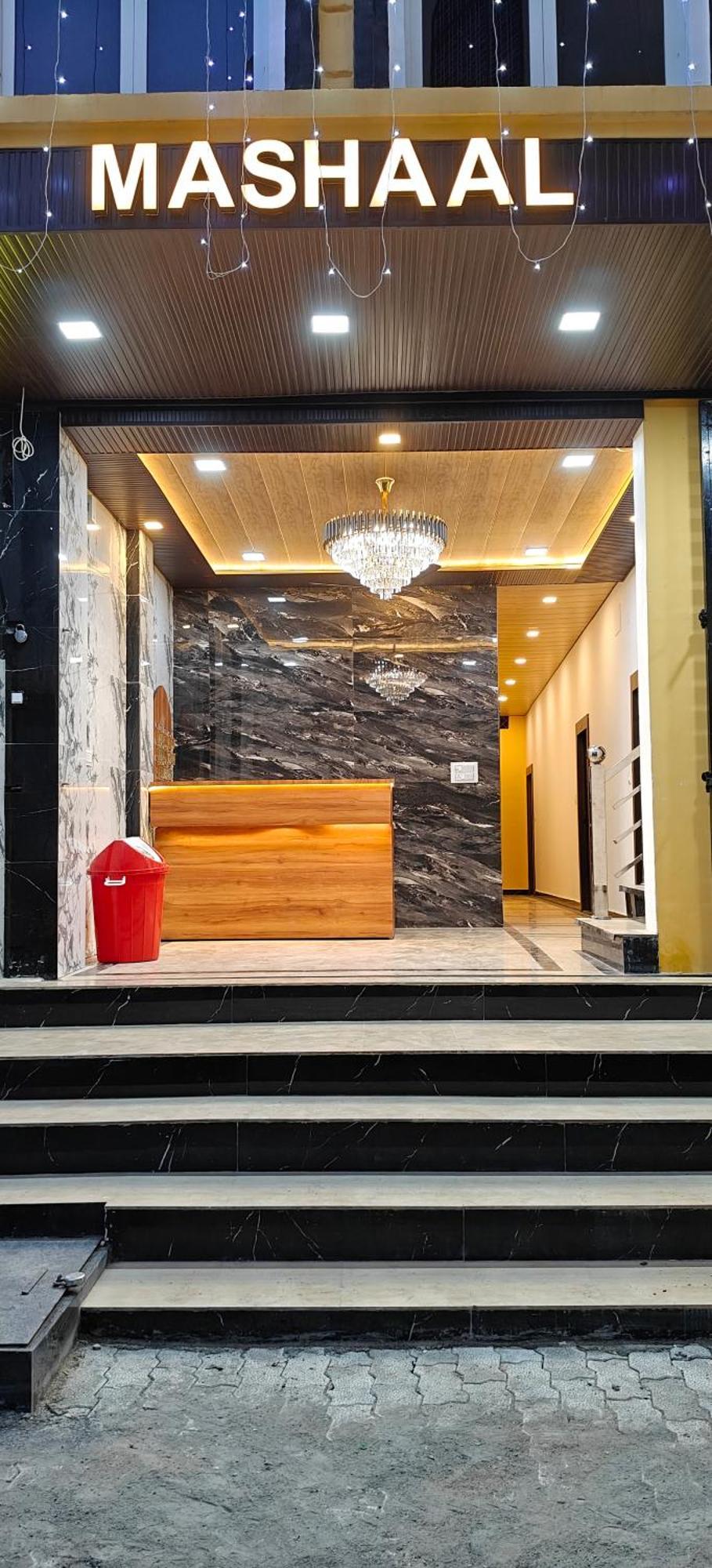Hotel Mashaal- A Light Lit By Vidhata Jhansi Luaran gambar
