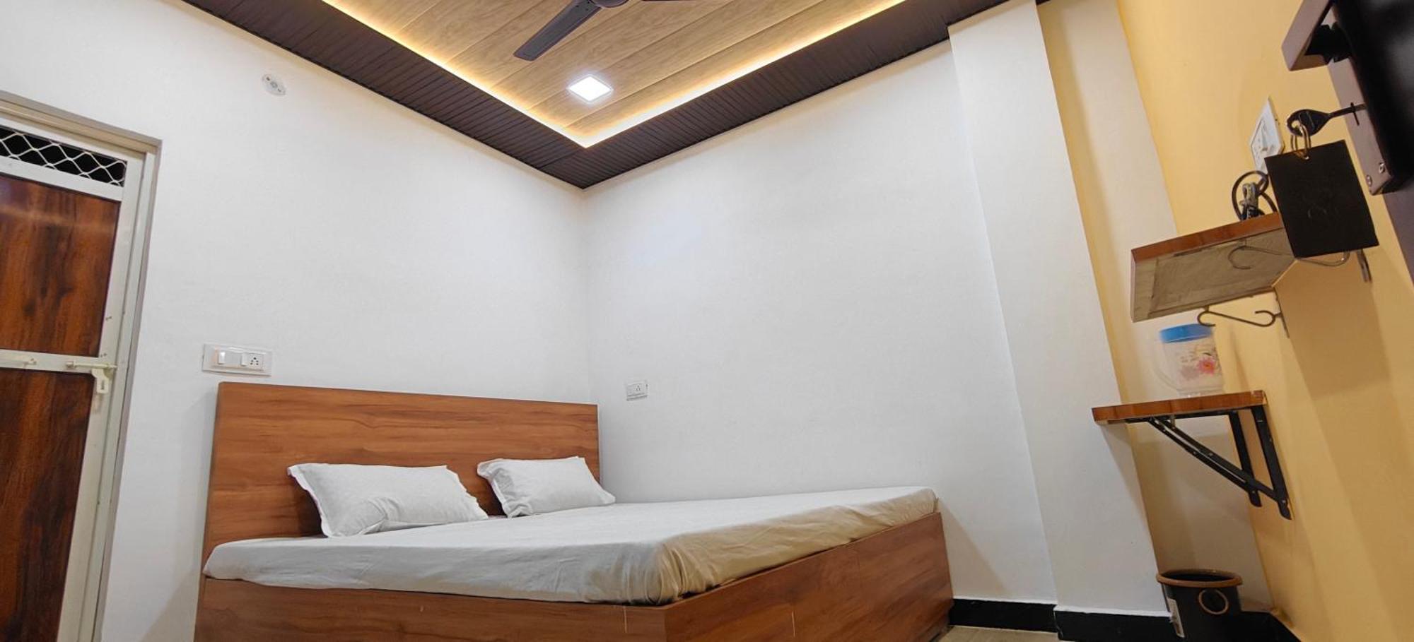 Hotel Mashaal- A Light Lit By Vidhata Jhansi Luaran gambar